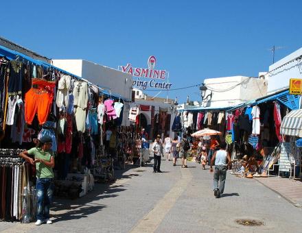 Why Choose Midoun for Your Stay in Djerba?